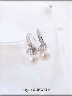 パールビジューリングピアス