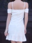 ホワイト　モデル：ももか　身長：156cm　着用サイズ：Sサイズ