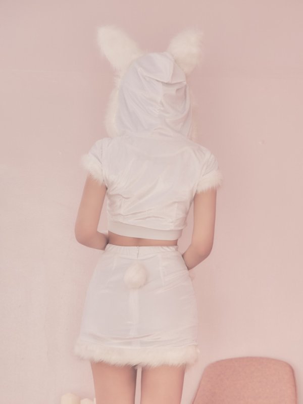 画像7: 【即日発送！】【XS-XLサイズ/3カラー】ベロアフードバニーセットアップサンタコスプレ[YMT] (7)