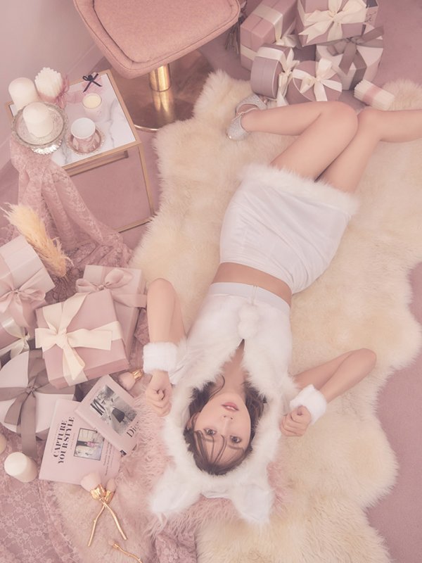 画像8: 【即日発送！】【XS-XLサイズ/3カラー】ベロアフードバニーセットアップサンタコスプレ[YMT] (8)