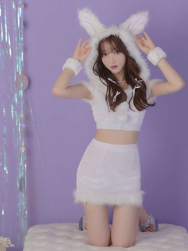 画像4: 【即日発送！】【XS-XLサイズ/3カラー】ベロアフードバニーセットアップサンタコスプレ[YMT] (4)