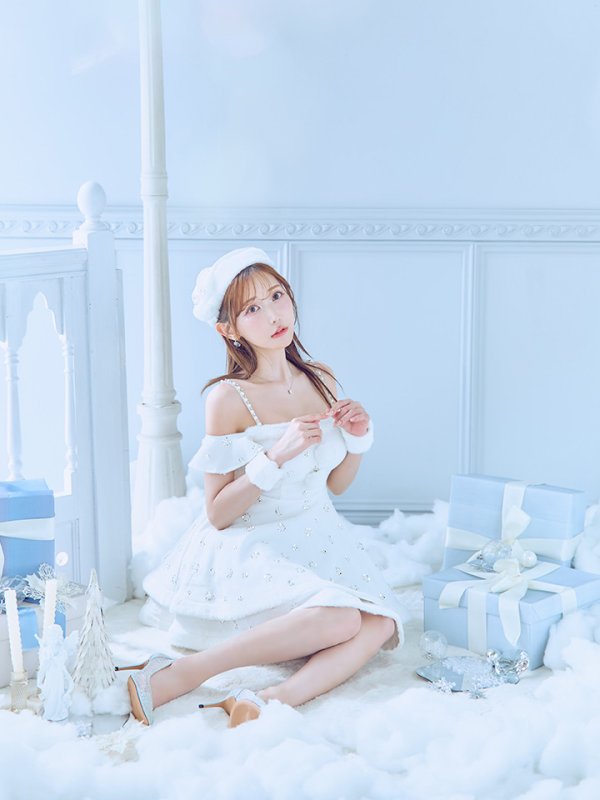 画像21: 【即日発送！】【サンタコス 5点セット】【XS-XLサイズ/3カラー】ケープ付きフレアサンタコスプレ[OF04] (21)