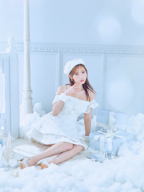 画像23: 【即日発送！】【サンタコス 5点セット】【XS-XLサイズ/3カラー】ケープ付きフレアサンタコスプレ[OF04] (23)