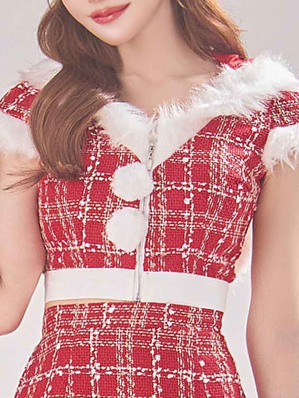 モデル：明日花キララ身長：162cm 着用サイズ：Sサイズ