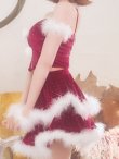 レッド　モデル：明日花キララ　身長162cm　着用サイズ：Sサイズ