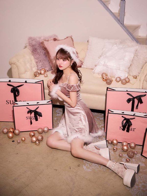 画像14: 【即日発送！】【サンタコス 5点セット】【XS-XLサイズ/3カラー】オフショルビジューリボンフレアサンタ[OF01] (14)