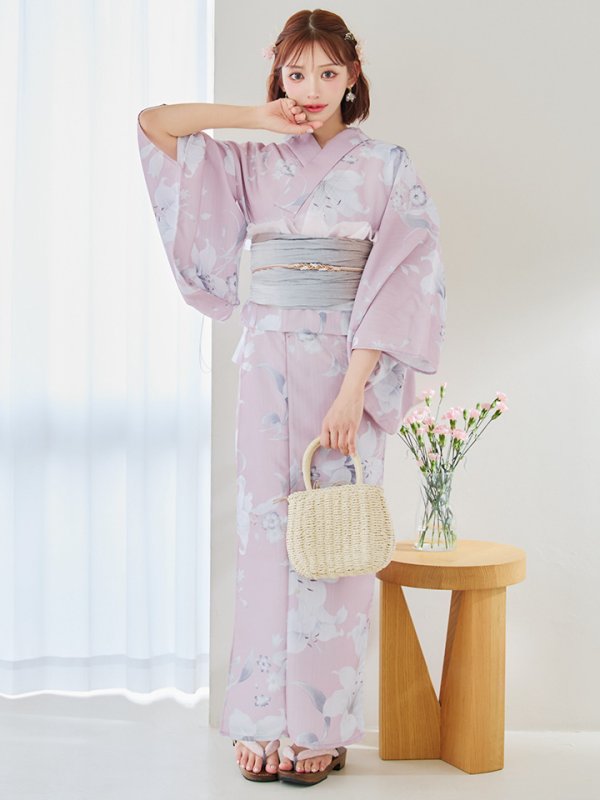 モデル:明日花キララ 身長:162cm 着用サイズ:Fサイズ