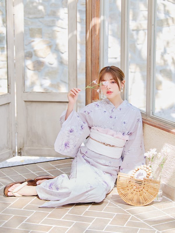 画像8: 【浴衣セール！】【即日発送】可憐なパープルxホワイト牡丹浴衣【浴衣３点セット 浴衣/帯/下駄】[YMT] (8)