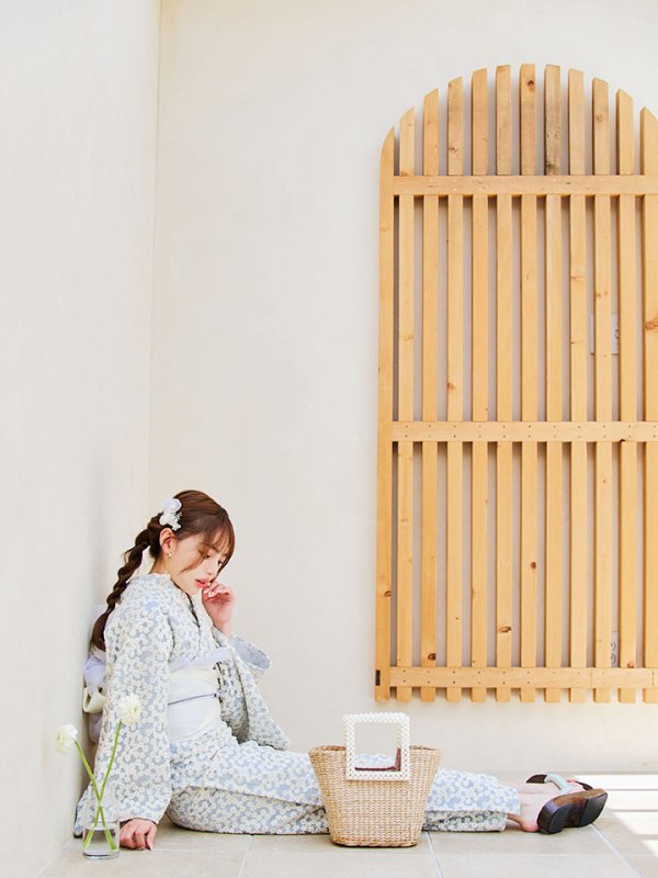 画像11: 【浴衣セール！】【即日発送】【浴衣】くすみブルー地x小花レース浴衣 【浴衣３点セット 浴衣/帯/下駄】[OF04] (11)