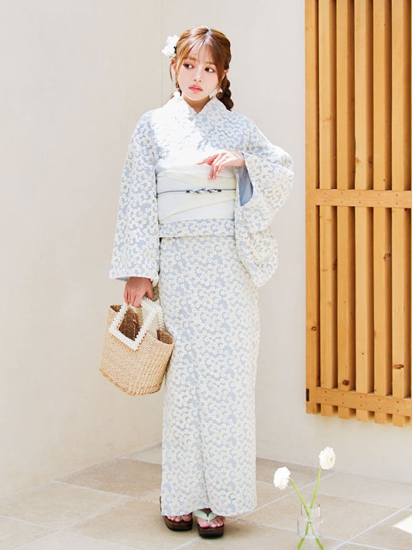 画像4: 【浴衣セール！】【即日発送】【浴衣】くすみブルー地x小花レース浴衣 【浴衣３点セット 浴衣/帯/下駄】[OF04] (4)