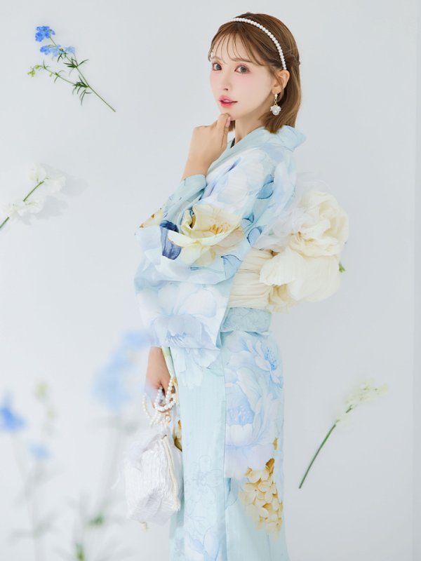 モデル:三上悠亜 身長:158cm 着用サイズ:Fサイズ