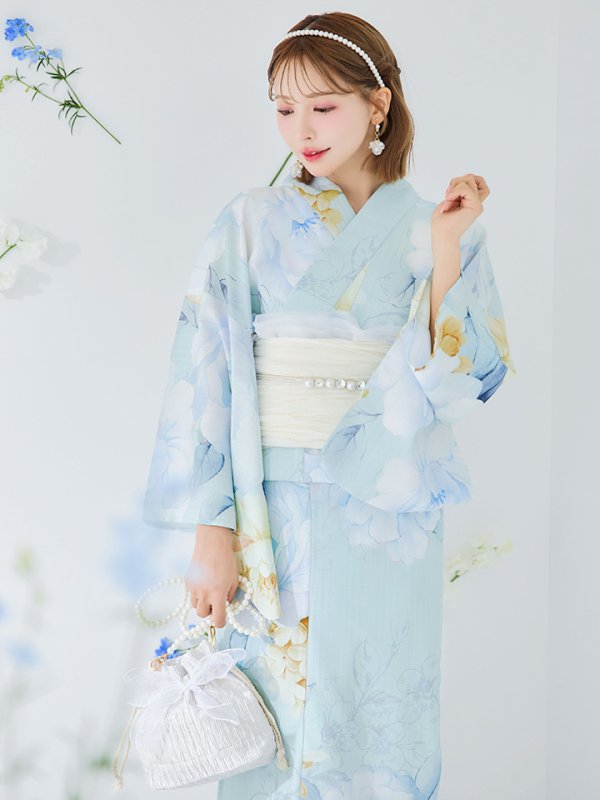 モデル:三上悠亜 身長:158cm 着用サイズ:Fサイズ