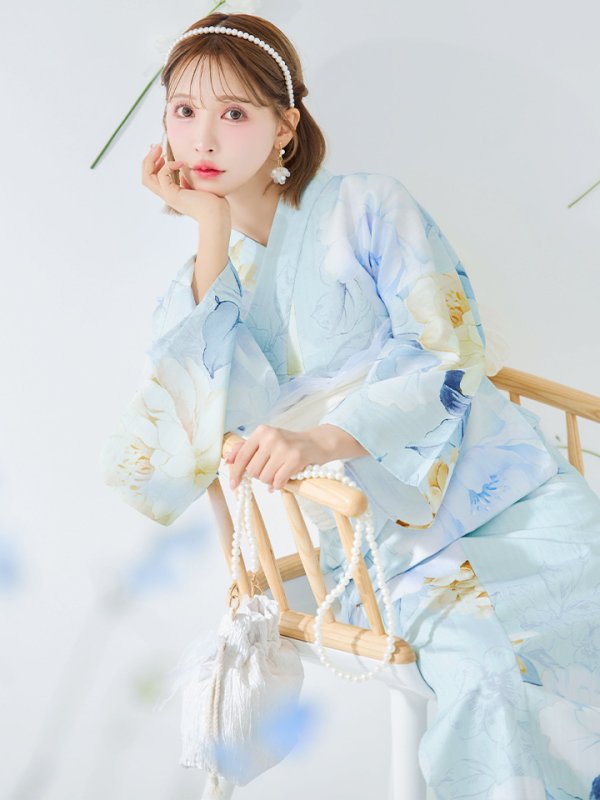 モデル:三上悠亜 身長:158cm 着用サイズ:Fサイズ