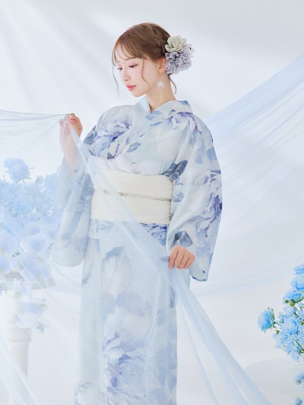 モデル:三上悠亜 身長159cm 着用サイズ:Fサイズ