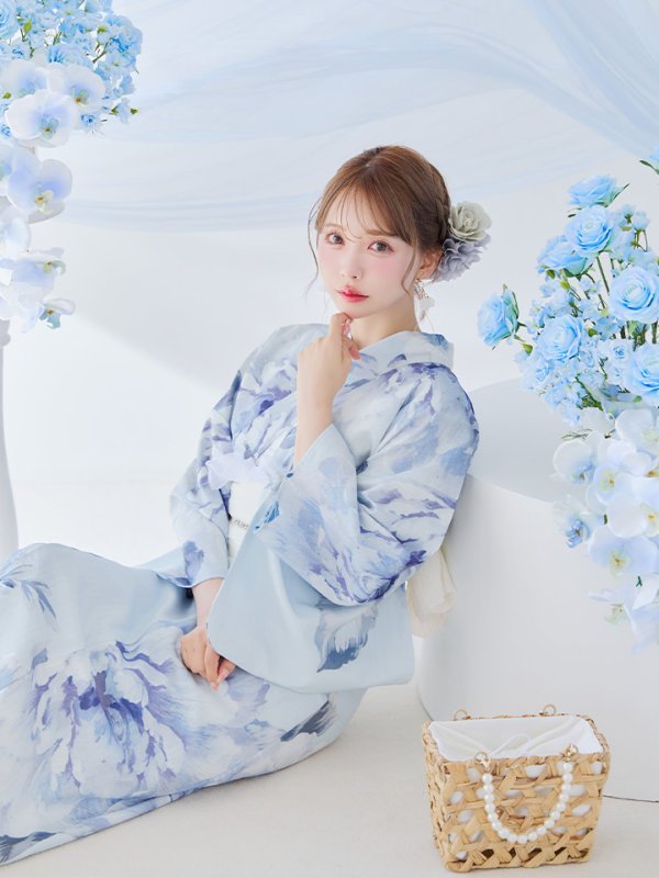 モデル:三上悠亜 身長159cm 着用サイズ:Fサイズ