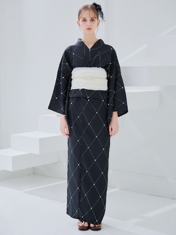 モデル：KATE　身長169cm　着用サイズ：Fサイズ