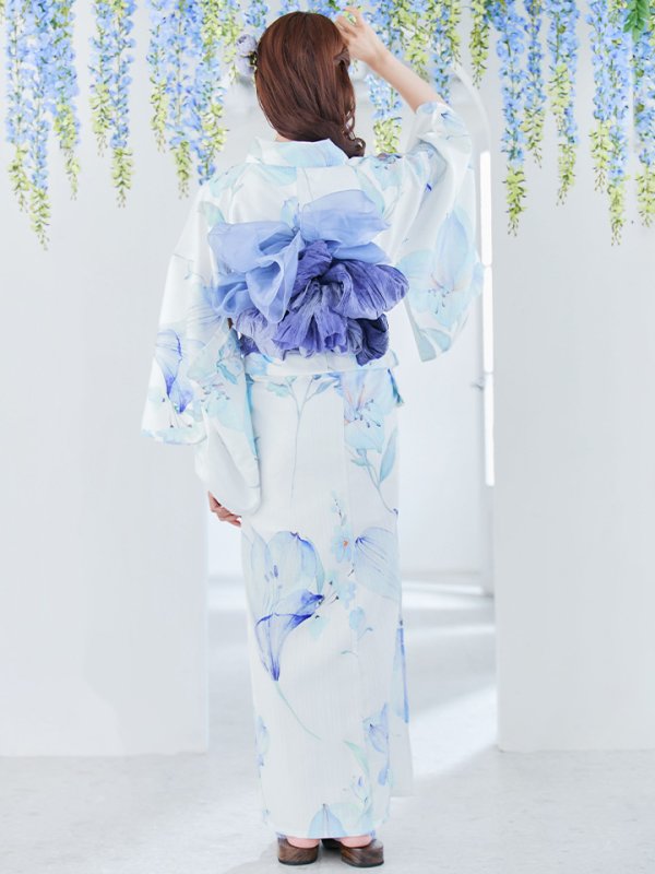 モデル:明日花キララ 身長162cm 着用サイズ:Fサイズ