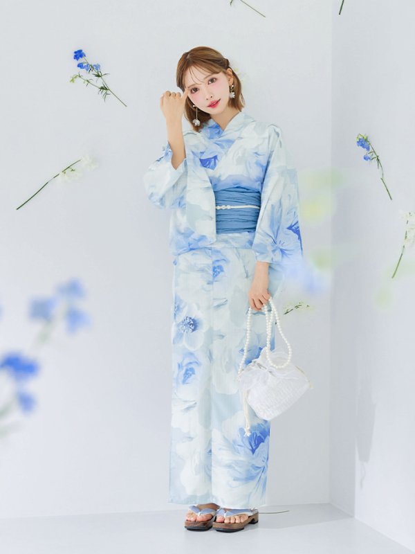 モデル:三上悠亜 身長159cm 着用サイズ:Fサイズ