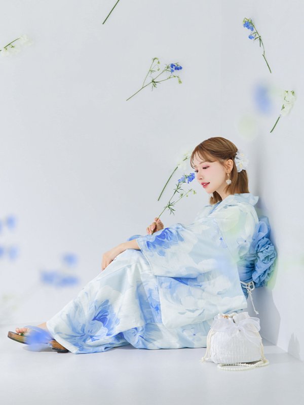 モデル:三上悠亜 身長159cm 着用サイズ:Fサイズ