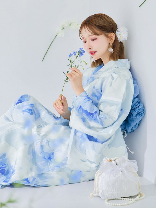 モデル:三上悠亜 身長159cm 着用サイズ:Fサイズ