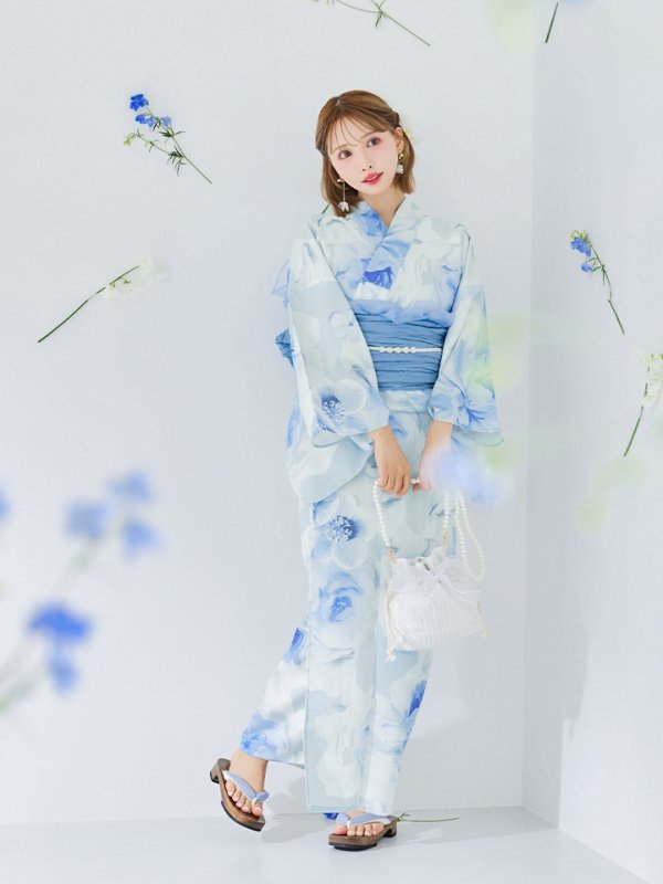 モデル:三上悠亜 身長159cm 着用サイズ:Fサイズ