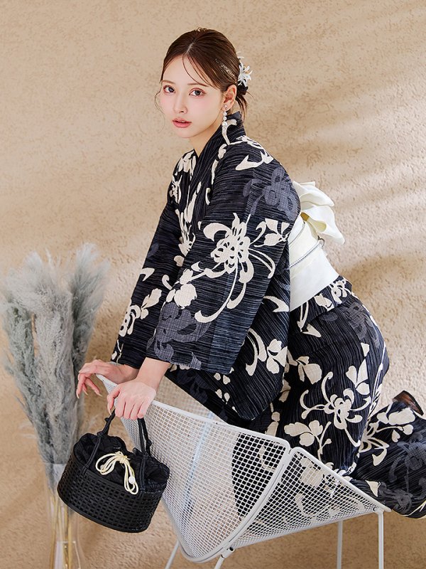 画像17: 【即日発送】黒地ストライプ彼岸花浴衣 【浴衣３点セット 浴衣/帯/下駄】 [OF04] (17)