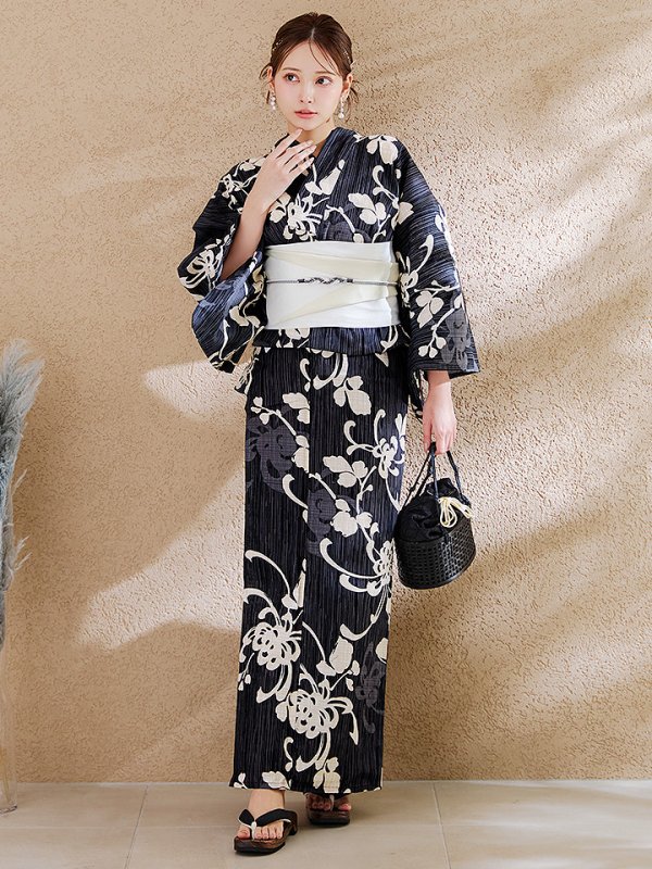 画像3: 【即日発送】黒地ストライプ彼岸花浴衣 【浴衣３点セット 浴衣/帯/下駄】 [OF04] (3)