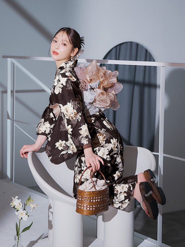 画像15: 【即日発送】ブラウン地の宵染牡丹浴衣  【浴衣３点セット 浴衣/帯/下駄】[YMT] (15)