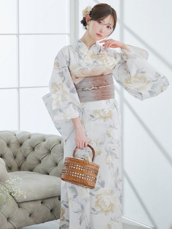 モデル:菅野結以 身長:163cm 着用サイズ:Fサイズ