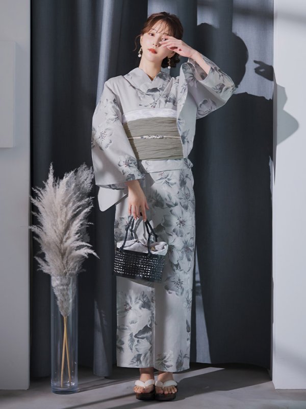 画像10: 【即日発送】クラシカルフラワー大人モード浴衣  【浴衣３点セット 浴衣/帯/下駄】[YMT] (10)