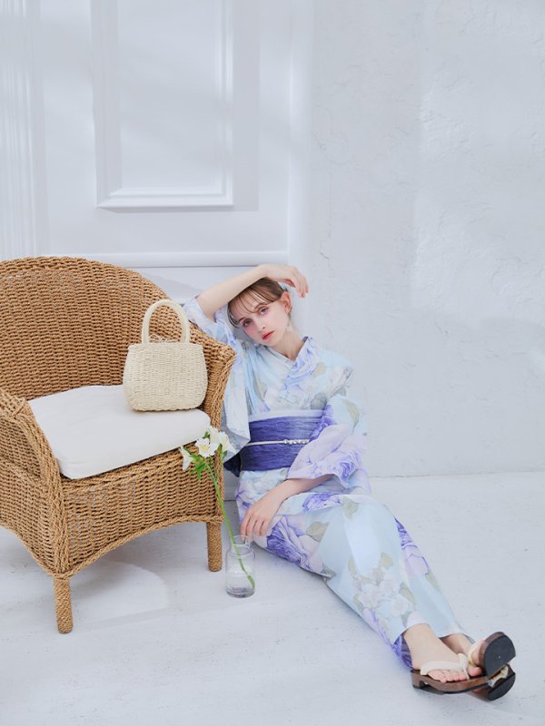 モデル：KATE　身長169cm　着用サイズ：Fサイズ