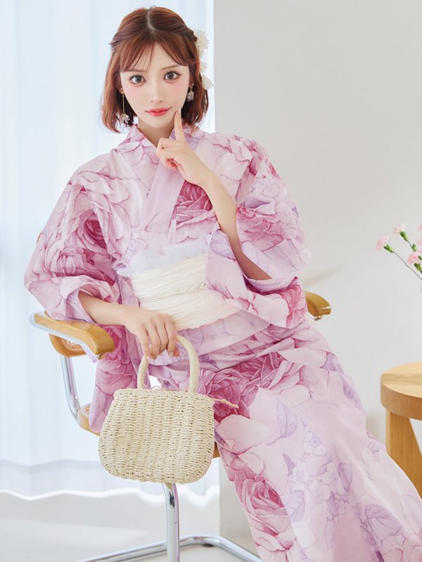 モデル:明日花キララ 身長:162cm 着用サイズ:Fサイズ