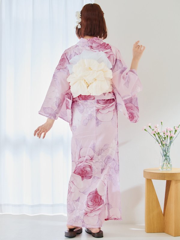 モデル:明日花キララ 身長:162cm 着用サイズ:Fサイズ