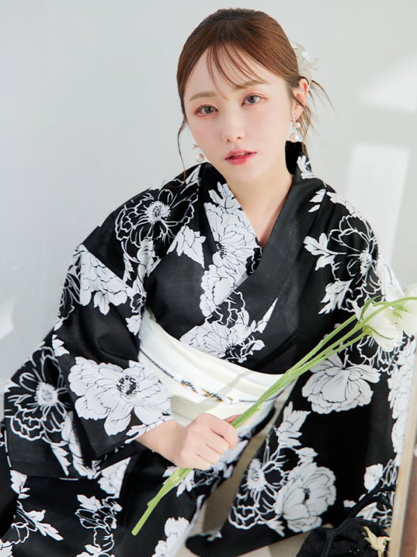 モデル:橋本甜歌 身長:163cm 着用サイズ:Fサイズ