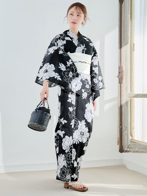 モデル:橋本甜歌 身長:163cm 着用サイズ:Fサイズ