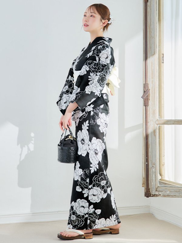 モデル:橋本甜歌 身長:163cm 着用サイズ:Fサイズ