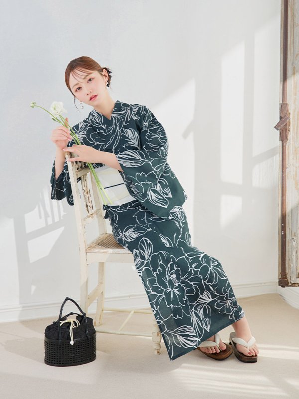 モデル:橋本甜歌 身長:163cm 着用サイズ:Fサイズ