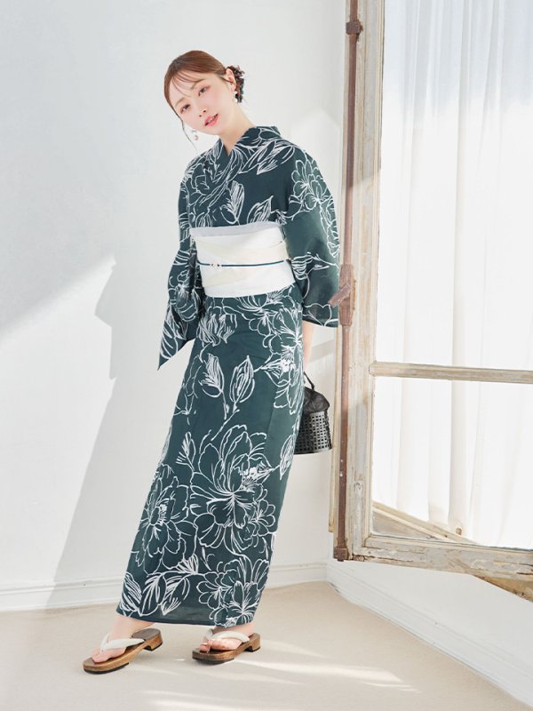 モデル:橋本甜歌 身長:163cm 着用サイズ:Fサイズ