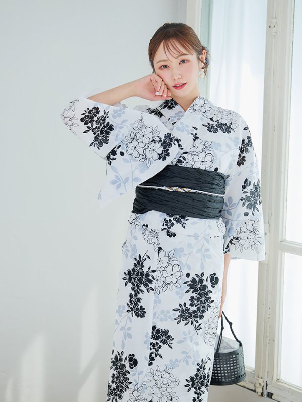 画像10: 【即日発送】ホワイトブラック桜柄浴衣 【浴衣3点セット 浴衣/帯/下駄】 [YMT] (10)