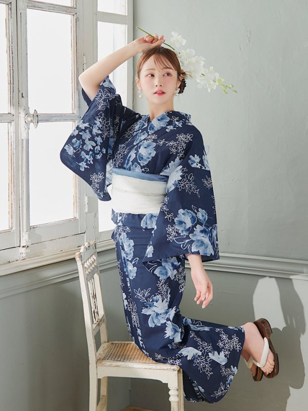 モデル:橋本甜歌 身長163cm 着用サイズ:Fサイズ