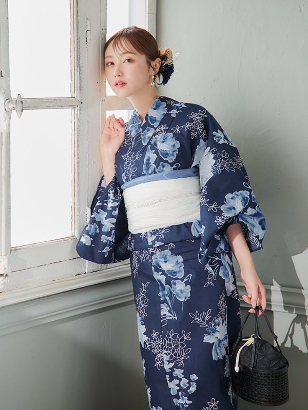 モデル:橋本甜歌 身長163cm 着用サイズ:Fサイズ