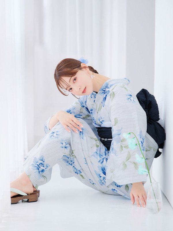 モデル：麻亜里　身長：160cm　着用サイズ：Fサイズ