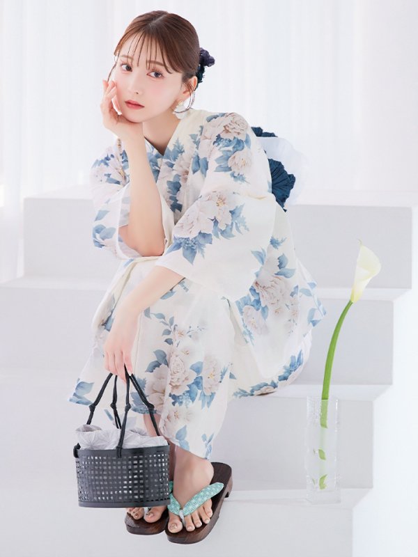 モデル：麻亜里　身長：160cm　着用サイズ：Fサイズ