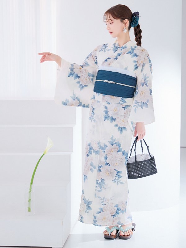 モデル：麻亜里　身長：160cm　着用サイズ：Fサイズ