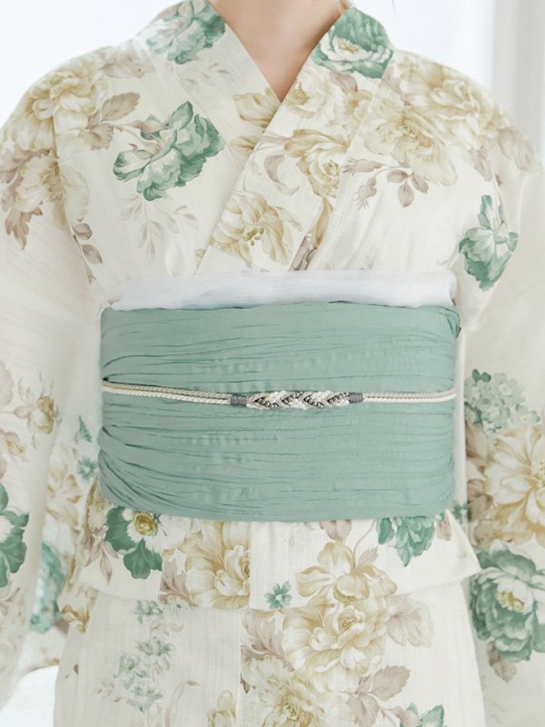 モデル：菅野結以　身長：163cm　着用サイズ：Fサイズ