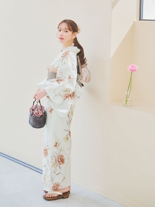 モデル：kie　身長：158cm　着用サイズ：Fサイズ