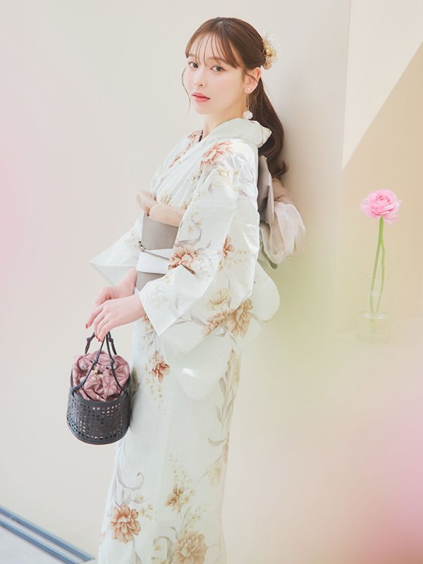 モデル：kie　身長：158cm　着用サイズ：Fサイズ