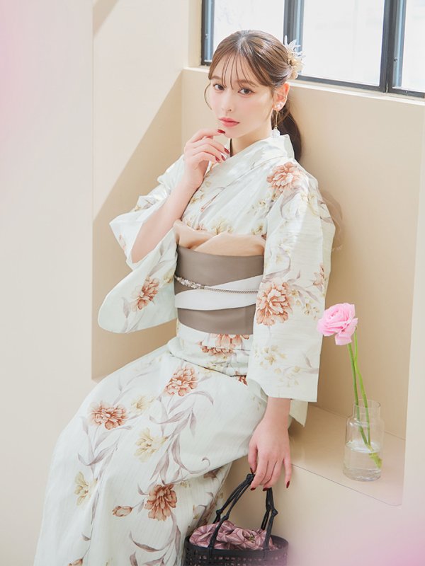 モデル：kie　身長：158cm　着用サイズ：Fサイズ