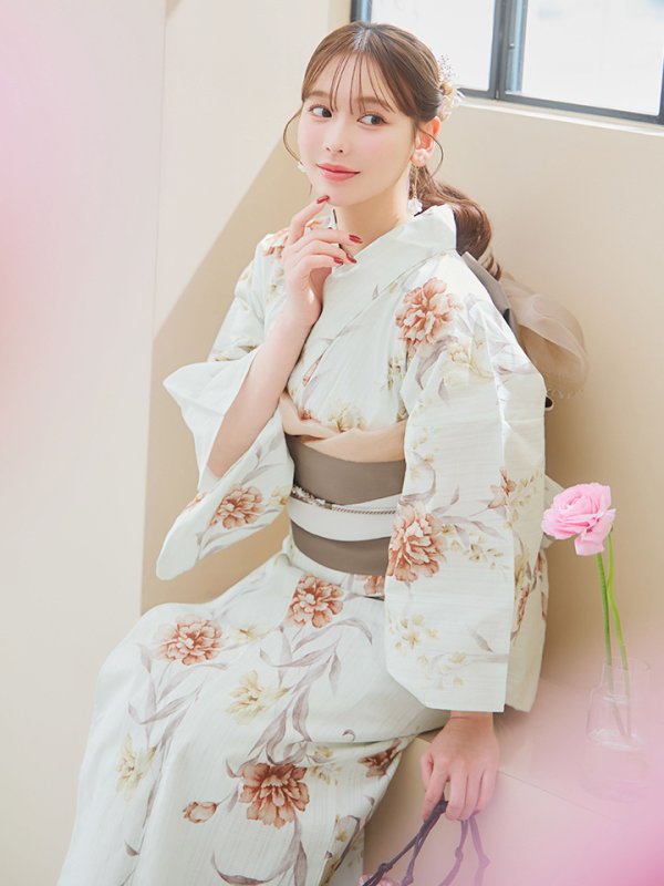 モデル：kie　身長：158cm　着用サイズ：Fサイズ