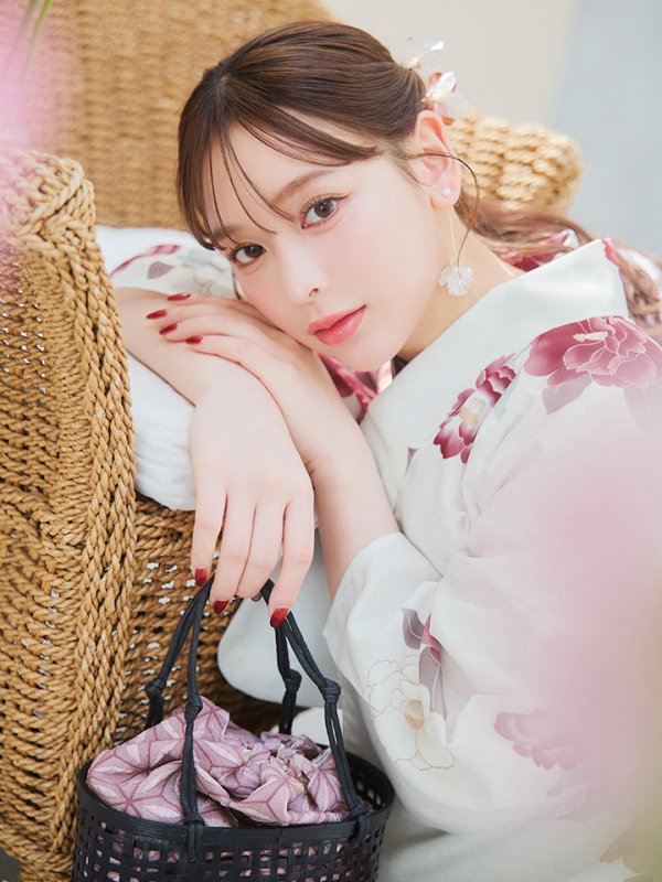 画像5: 【即日発送】白紅椿柄浴衣  【浴衣３点セット 浴衣/帯/下駄】[YMT] (5)